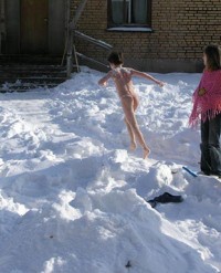 Winter Nudist Family-17